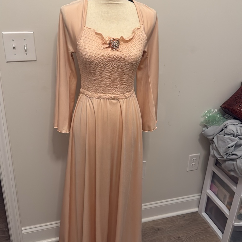 Party dress ,very beautiful,new with tag ,size 8,long - Picture 6 of 7